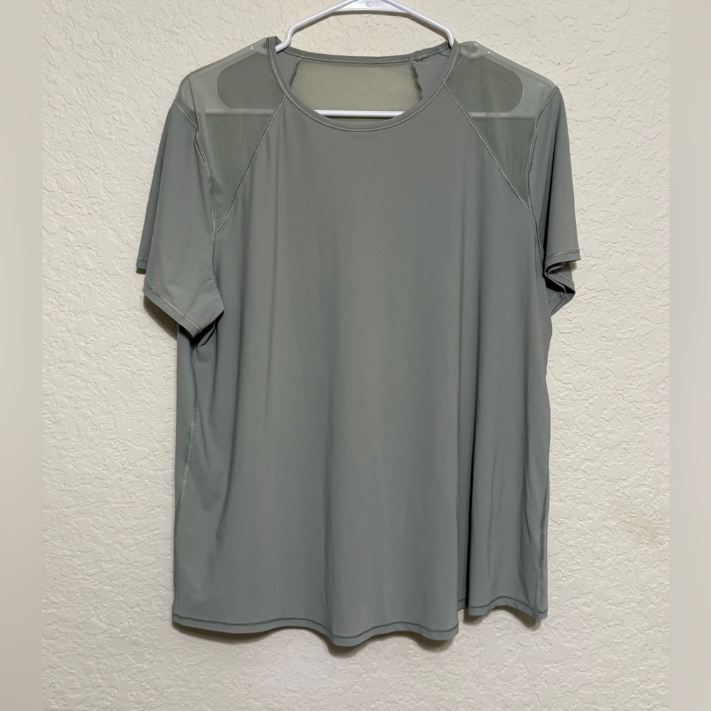 🍋 LULULEMON Sculpt Short Sleeve Shirt Pit to Pit: 22” - Picture 8 of 15